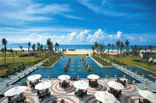 炸鸡加盟店有哪些是低加盟费用的，仕比客鸡排加盟店开在哪里生意好